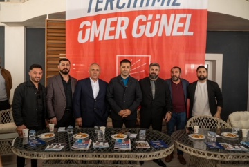 Kuşadalı İş İnsanı Kenan Turan ve Yakınları